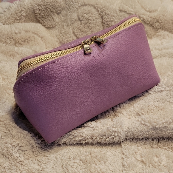 Portland Leather Handbags - Portland Leather Wide Mouth Pouch